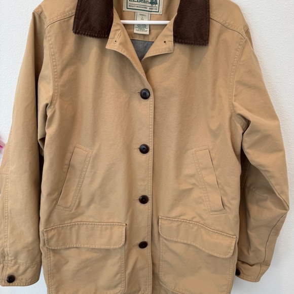 LL Bean Adirondack Chore Barn Coat Jacket Women’s Beige Corduroy Collar Cuff  L - Picture 2 of 15